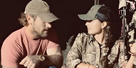 Pickle and Chase: Is the Swamp People Couple Still in a。